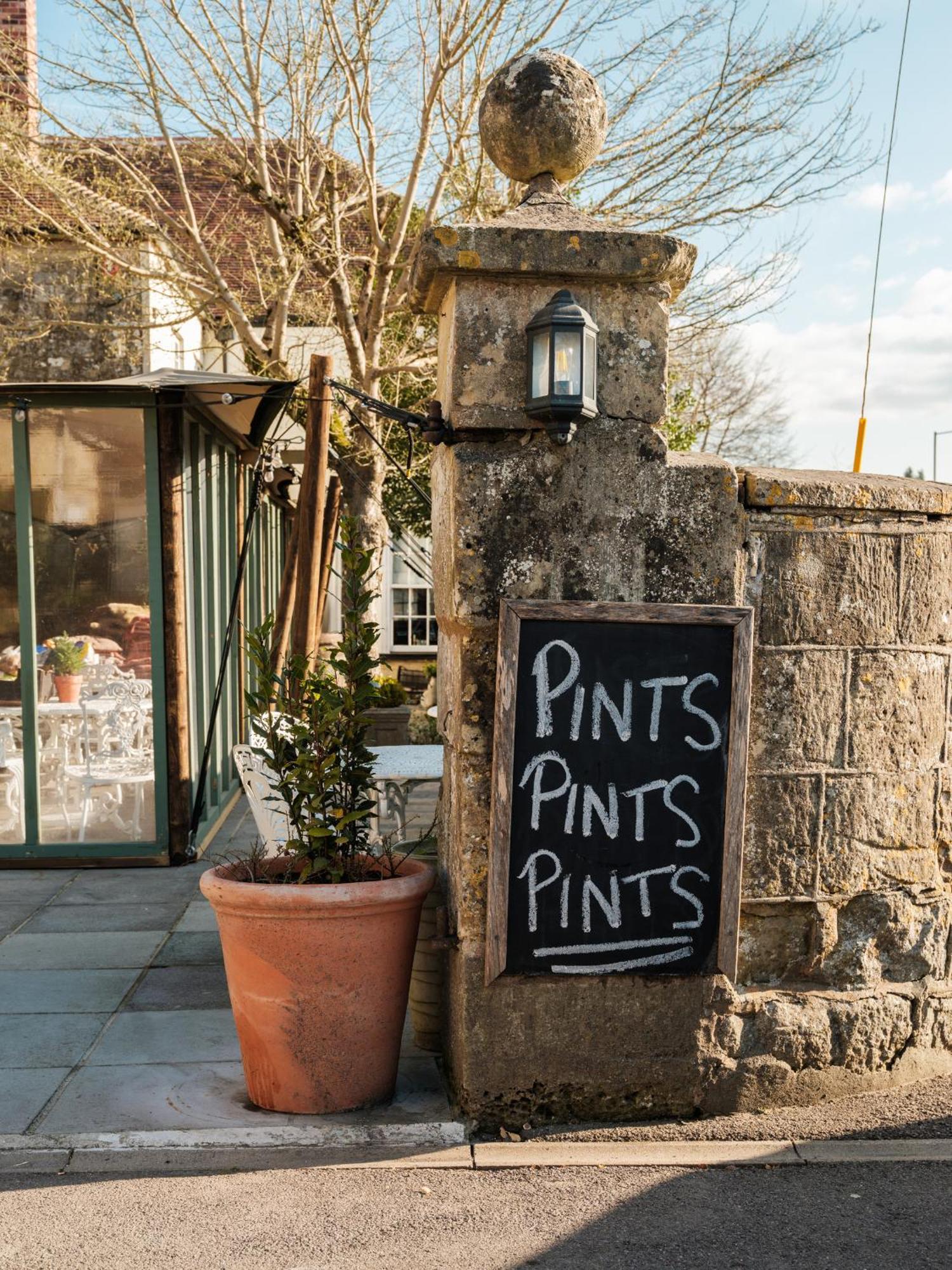 The Grosvenor Arms Hotel Hindon Kültér fotó